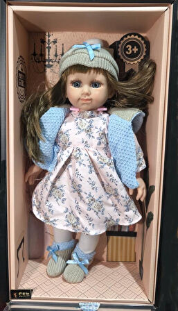 Mavi Elbiseli Kutulu Bebek 40 cm.