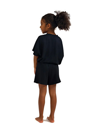 Kız Çocuk Siyah Renkli Luffy Baskılı Tişört