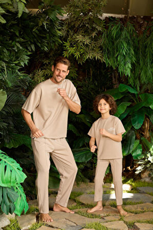 Erkek Çocuk Bej Renkli Beli Bağlamalı Eşofman Altı