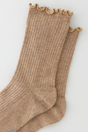 Kadın Kahverengi Bileği Fırfırlı Soket Çorap