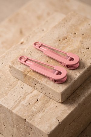 Kız Çocuk Çengel Şeklinde Klips Toka Koyu Pembe