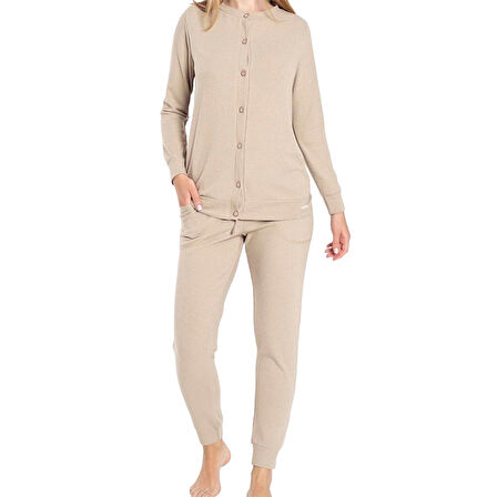 Confeo 840.801 Kadın Patlı Manşetli̇ Önü Düğmeli̇ Pijama Takım