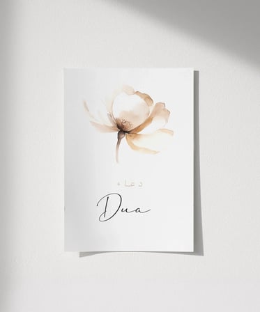 Dua Minimal Çiçek Temalı Duvar Poster