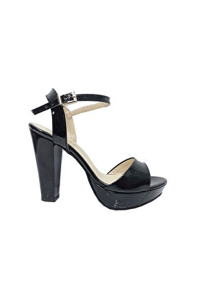Serhat 01030 Rugan 30mm Platform Topuklu Kadın Sandalet