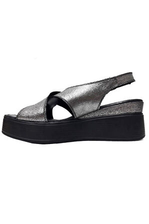 Freefour 0010 Hakiki Parlak Deri Fashion Kadın Sandalet