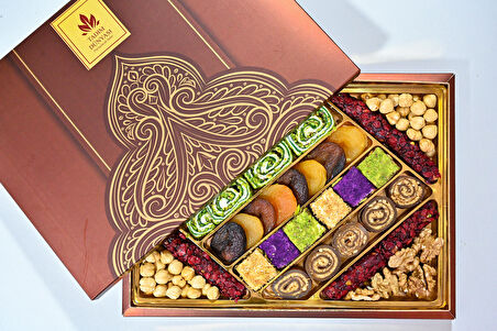 Tadım Dünyası Lüx Karışık Hediyelik Kuruyemiş & Lokum 850 gr 104