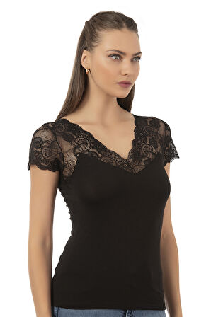 Özkan 26947 Kadın Pamuklu Modal Esnek Yumuşak Önü Dantel Detaylı V Yaka Atlet