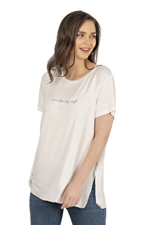 Özkan 27082 Kadın Premium Yumuşak Esnek Kumaş Vorteks Viskon Likralı Önü Yazılı Bisiklet Yaka Kısa Kollu T-shirt