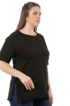 Özkan 27071 Kadın %100 Pamuklu Süprem Esnek Rahat Yuvarlak Yaka Yırtmaç Detaylı Büyük Beden Kısa Kollu T-shirt