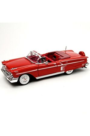 1:24 1958 Chevy Impala Mavi