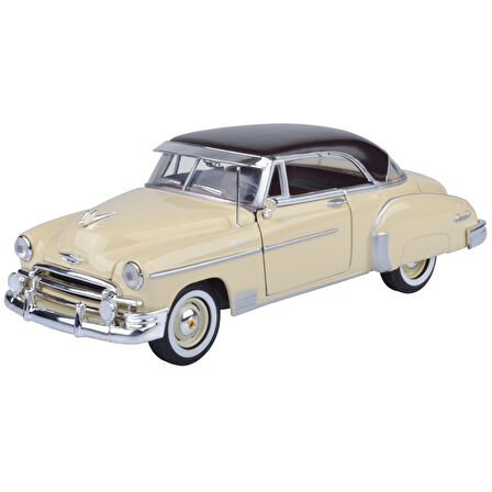Motormax 1:24 1950 Chevy Bel Air Model Araba