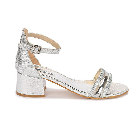 Kiko 766 Çatlak Günlük Kız Çocuk 3 Cm Topuk Sandalet Ayakkabı
