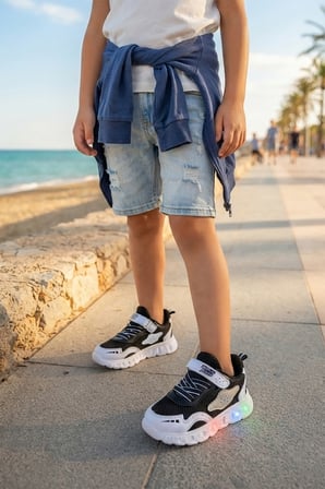  Peras Işıklı Cırtlı Erkek Bebek Spor Ayakkabı