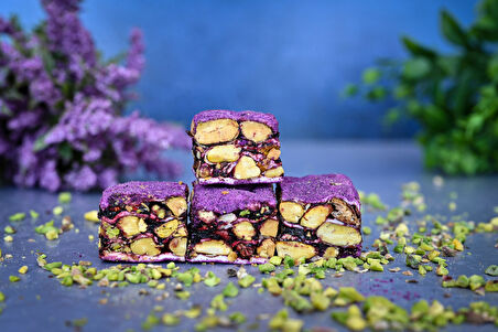 Tadım Dünyası Galaxy Karadut Fıstıklı Baklava Türk Lokumu 1000 gr