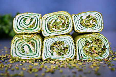 Tadım Dünyası Toz Fıstıklı Elmalı Special Sarma Türk Lokumu 500 gr