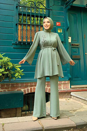 Taş İşleme Detaylı Kuşaklı Tunik ve Pantolonlu Takım 8432 Mint