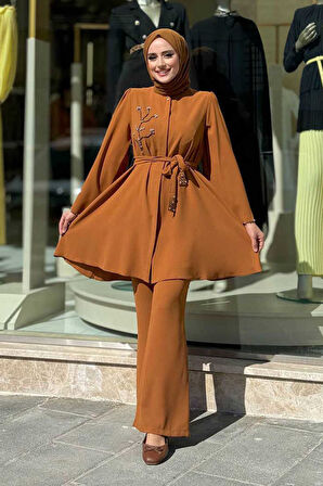 Taş İşleme Detaylı Kuşaklı Tunik ve Pantolonlu Takım 8432 Taba