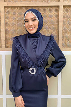 Tüylü Kuyruklu Kemer Aksesuarlı Saten Abiye Elbise 3869 Lacivert