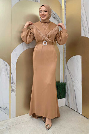 Tüylü Kuyruklu Kemer Aksesuarlı Saten Abiye Elbise 3869 Vizon