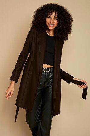 Kadın Kuşaklı Astarlı Kaşe Kaban