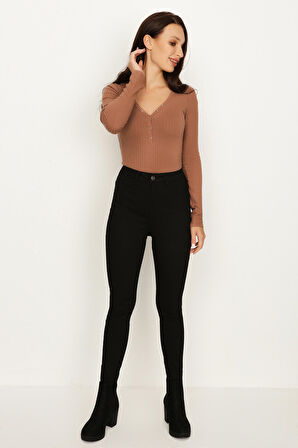 Kadın Yırtık Detaylı Yüksek Bel Skinny Jeans