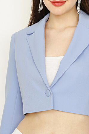 Kadın Tek Düğme Kapamalı Crop Blazer Ceket