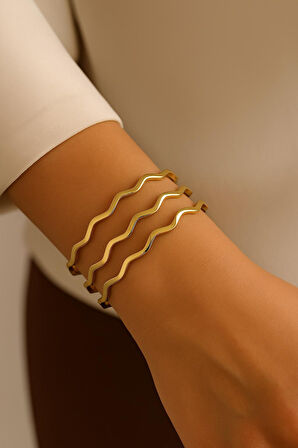 Zikzak Formlu Altın Sarısı Üçlü Bilezik Seti