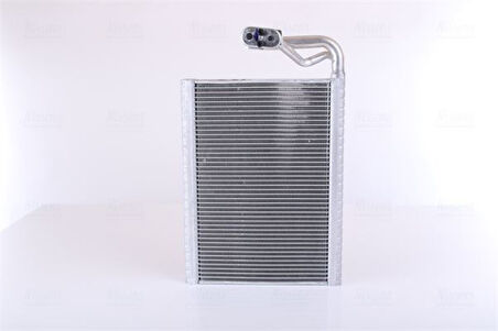 Mercedes Evaporator X204 08>15 W204 07>14 S204 08>14 C204 11> W212 09>15 S212 09>16 C207 10>16 Sls Amg R197 1 - Nissens 92370