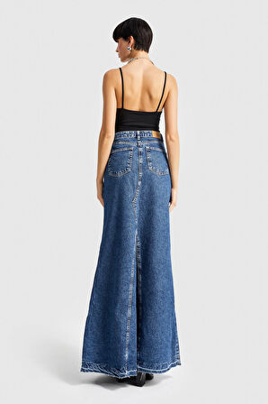 Kadın Mavi Renk Maxi Boy Denim Etek
