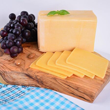 Cheddar Blok İnek 250 Gr