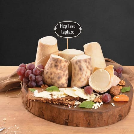 Çorum Kargı Tulum Peyniri 500 g e
