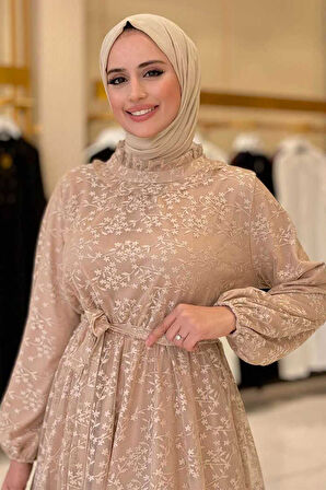 Dantel Kat Kat Detaylı Kol Manşetleri Lastikli Kuşaklı Astarlı Elbise 3614 Vizon