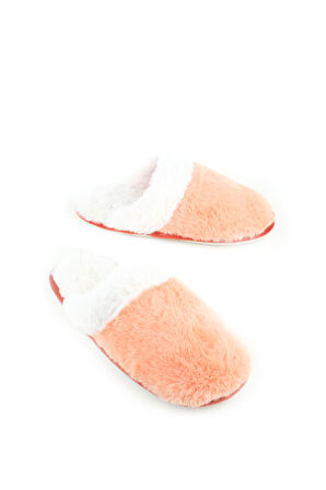 Gezer Kışlık Ev İçi Peluşlu Kadın Terlik