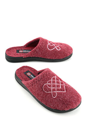 Gezer Kadın Kışlık Keçe Nakışlı Kalp Tasarım Ev Bahçe Terlik