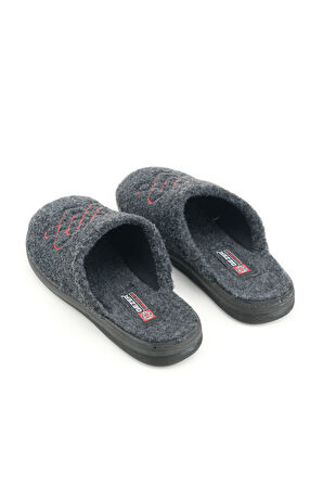 Gezer Kadın Kışlık Keçe Nakışlı Kalp Tasarım Ev Bahçe Terlik