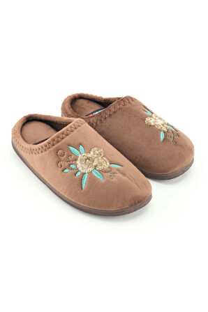 Gezer Kadın Kışlık PU Rahat Taban Nakışlı Tasarım Ev Bahçe Terlik