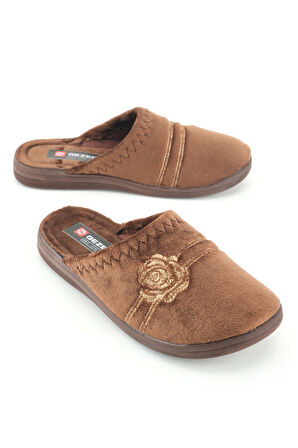 Gezer Kadın Kışlık PU Rahat Taban Nakışlı Tasarım Ev Bahçe Terlik