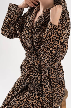 Panthera | %100 Pamuk Leopar Desenli Kadife Bornoz