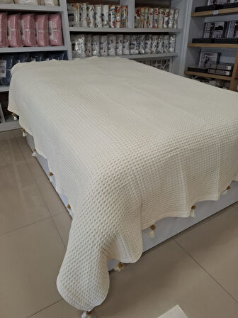 ETEHOMETEX PONPONLU PAMUK PİKE ÇİFT KİŞİLİK 220X240CM KREM 8696474231901
