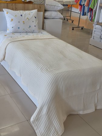 ETEHOMETEX HAVUZLU PİKE TAKIMI %100 PAMUK TEK KİŞİLİK KREM 8696474232109