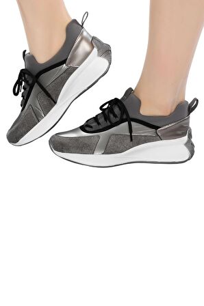 Veform Hafif ve Rahat Tabanlı, Günlük Şık ve Spor Kadın Ayakkabı FV1503FV