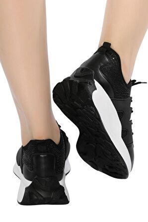 Veform Hafif ve Rahat Tabanlı, Günlük Şık ve Spor Kadın Ayakkabı Taş Detaylı slip-on ve bağcıklı FV426FV