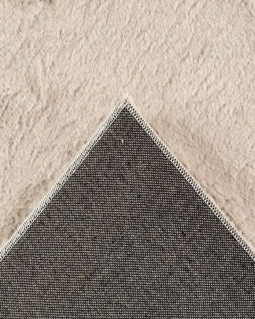 Jassrug Fuzzy Kürk Halı 120x180 Bej