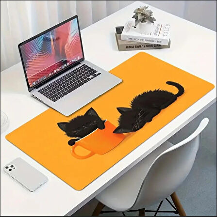 70X30 CM KUPA İÇİNDE YARAMAZ KEDİ TEMALI KAYDIRMAZ TABAN SPEED YÜZEY OYUNCU MOUSE PAD GAMİNG