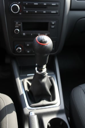 VW Golf 4 MK4 Bora 98-04 5 İleri Geniş Tip Benzinli Vites Topuzu Kafası Kırmızı 1J0711113
