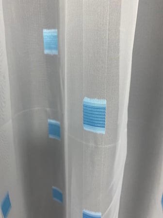 TERGAL TURKUAZ KARELİ BEYAZ RENK TEK KANAT Hazır Dikilmiş Pileli Fon Perde 300*260 Cm