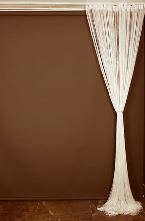 İP PERDE İNCE ZİNCİR KREM RENK EN 300 CM BOY 280 CM