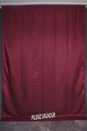 SATEN FONLUK PİLESİZ BORDO RENK TEK KANAT FON PERDE En 200 Cm Boy 260 Cm 
