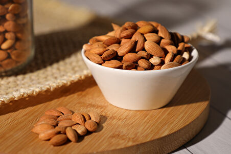 KAYISI ÇEKİRDEĞİ NATUREL 250 GR