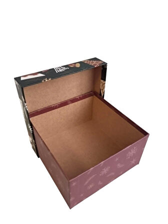 Hediyelık Yılbaşı Kare Kutu Fable 15x15cm NO:4